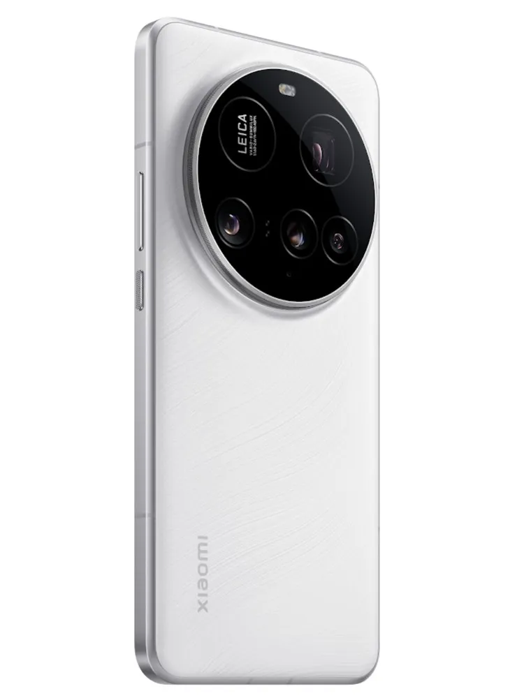 Смартфон Xiaomi 15 Ultra 16/512 (белый)