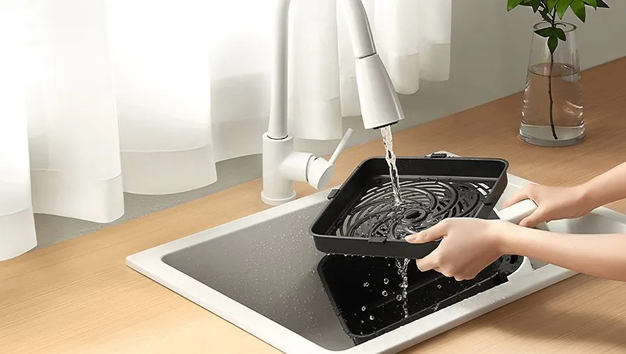 Аэрогриль Xiaomi Smart Air Fryer 5.5L (белый)