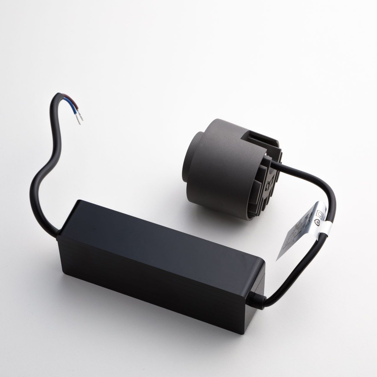 Встраиваемый светильник Yeelight Pro S21 (downlight, мощность 10 Вт, угол рассеивания 24°)