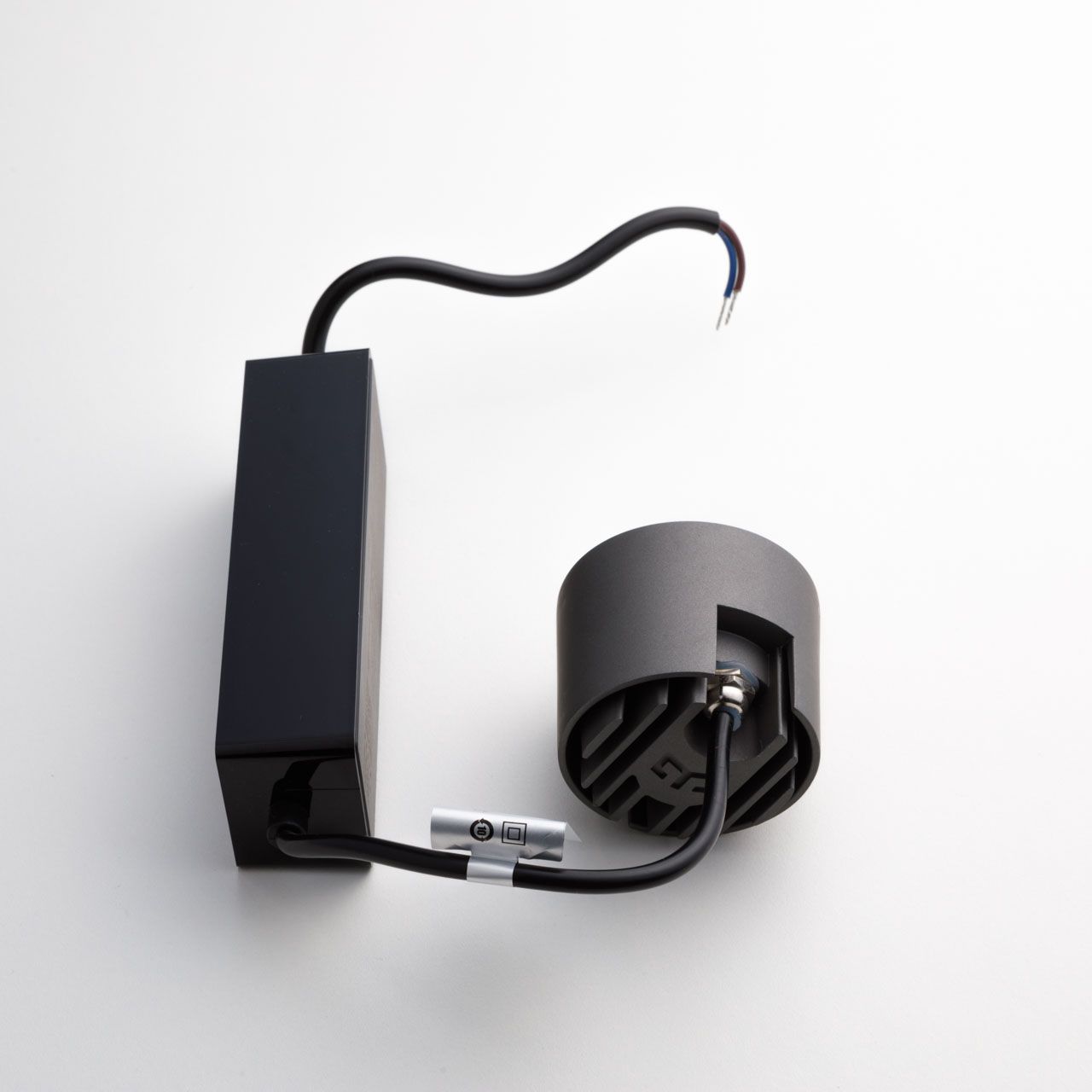 Встраиваемый светильник Yeelight Pro S21 (downlight, мощность 10 Вт, угол рассеивания 24°)