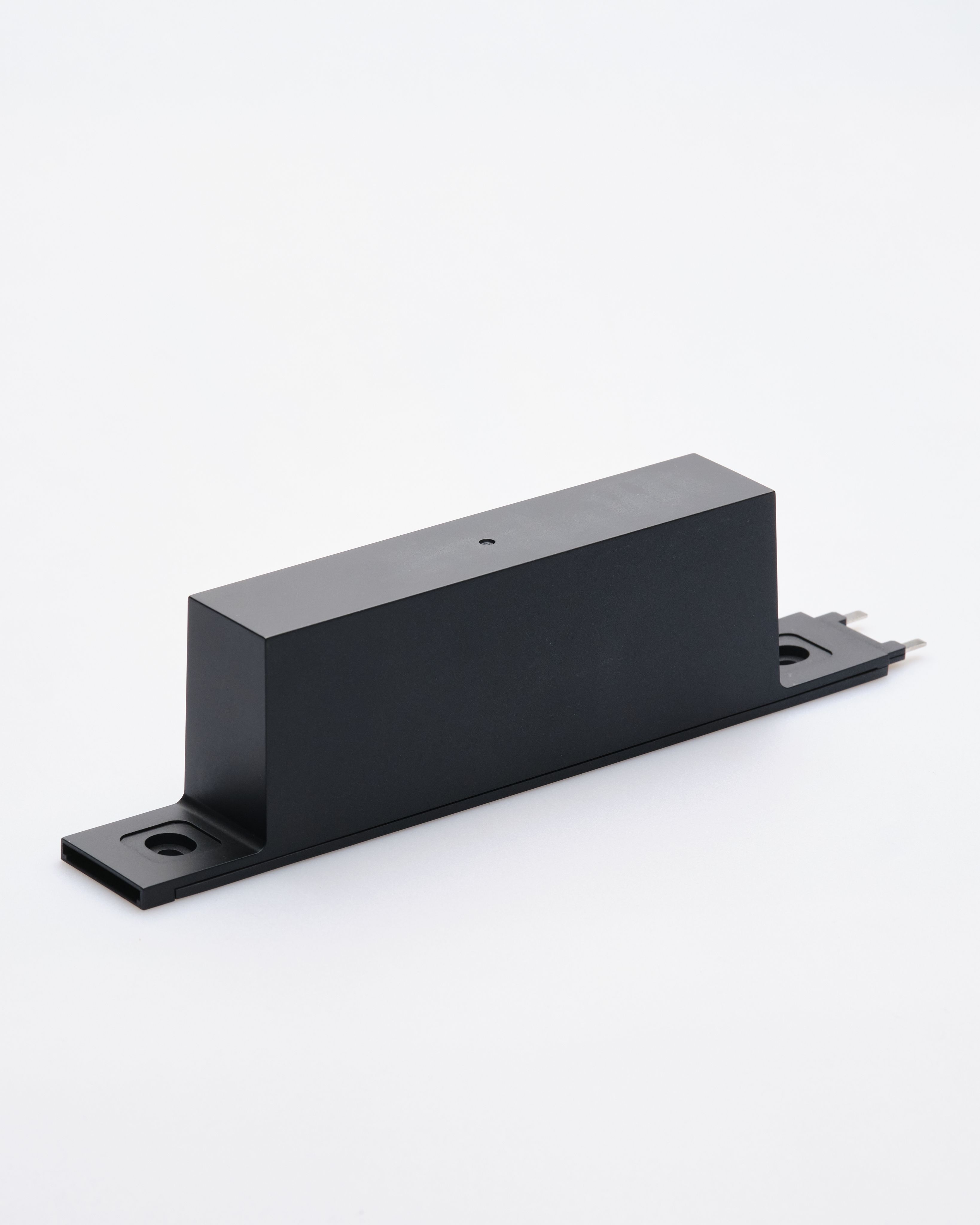 Блок питания Yeelight Pro P20 (для магнитного трека, 110 Вт, компактный, черный)